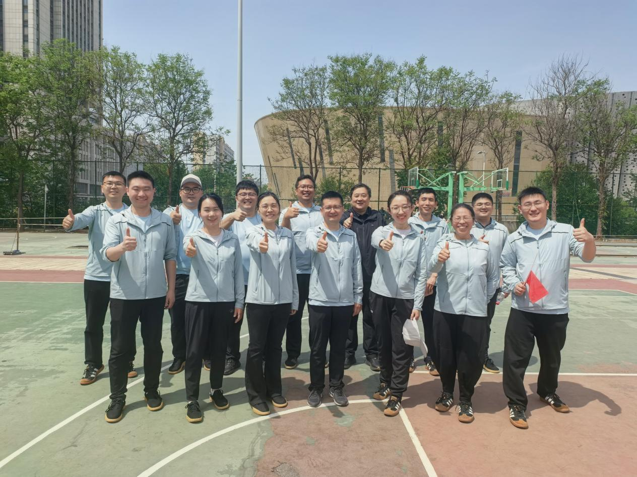 公共衛(wèi)生學(xué)院在山東大學(xué)2025年田徑運(yùn)動(dòng)會(huì)中展現(xiàn)風(fēng)采